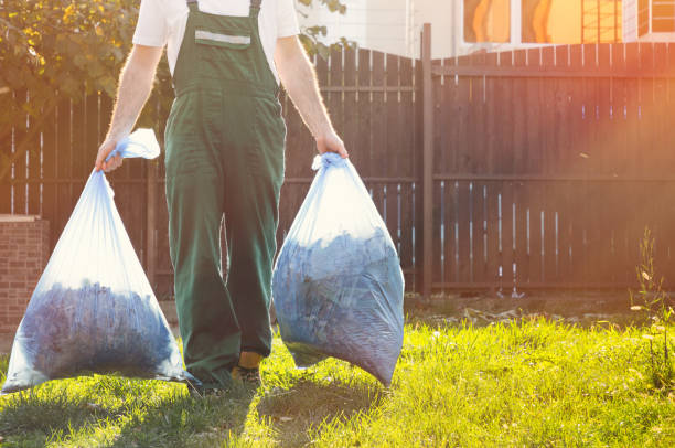 Best Yard Waste Removal  in Lakewood, WA